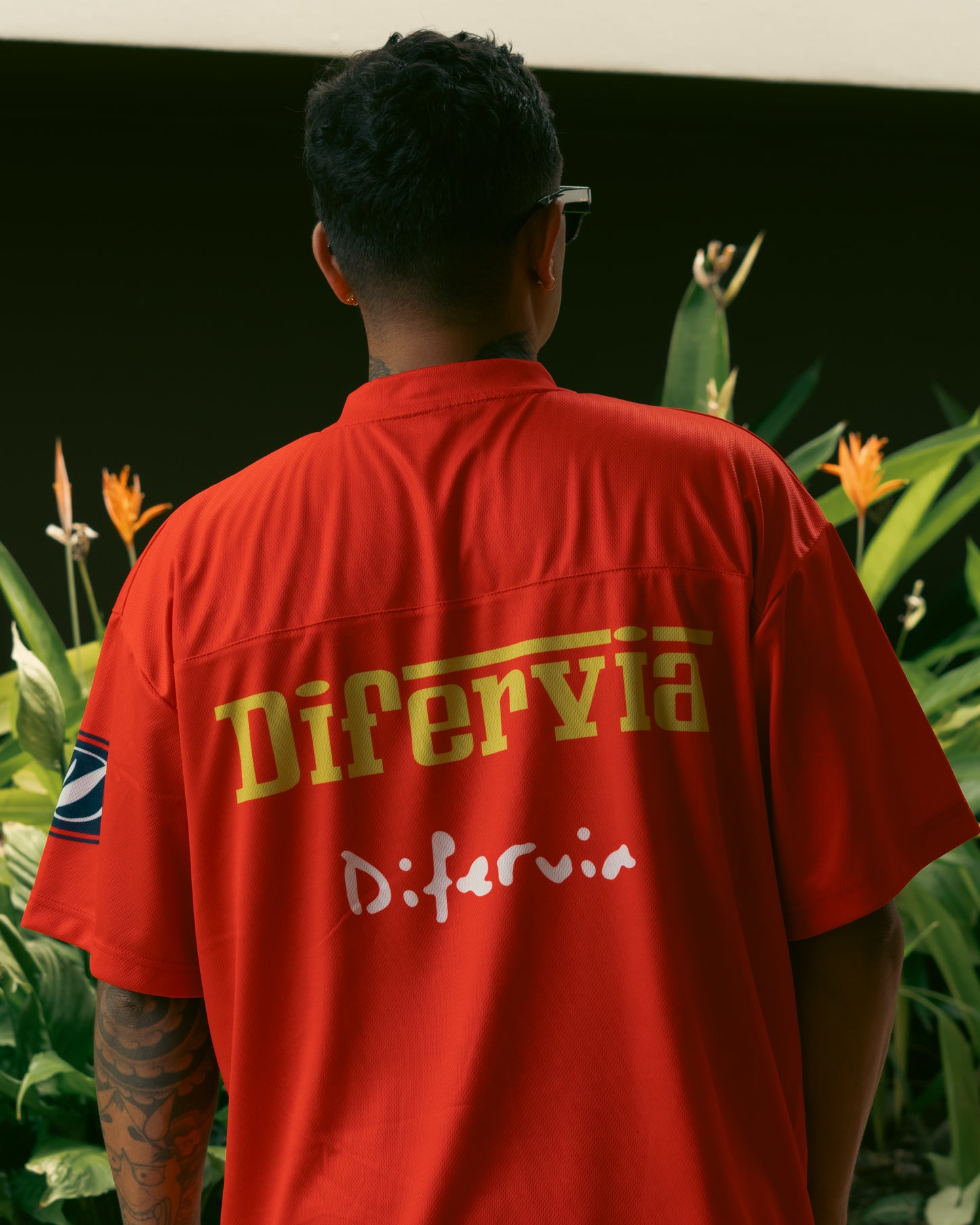 Basic Football Tee Red